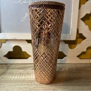 NWT Starbucks 2023  Holiday  24oz Tumbler Cold Cup - Rose Gold Venti no straw